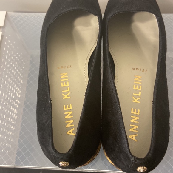 Anne Klein Kalinin Pump - Picture 6 of 11
